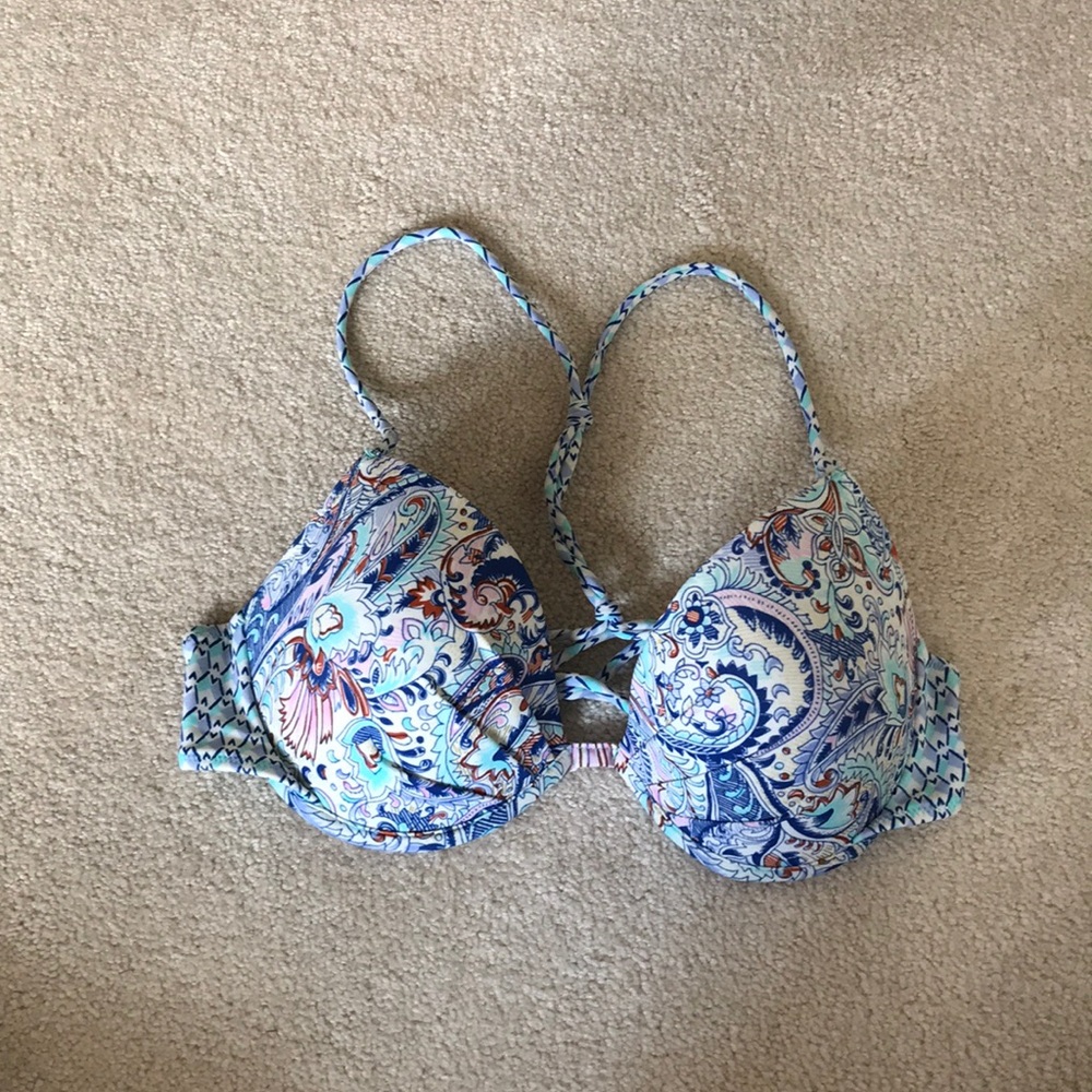 Victoria’s Secret Bikini Top